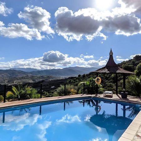 Rural Cottage, With Pool & Optional Private 6 Guests Jacuzzi Tolox Ngoại thất bức ảnh