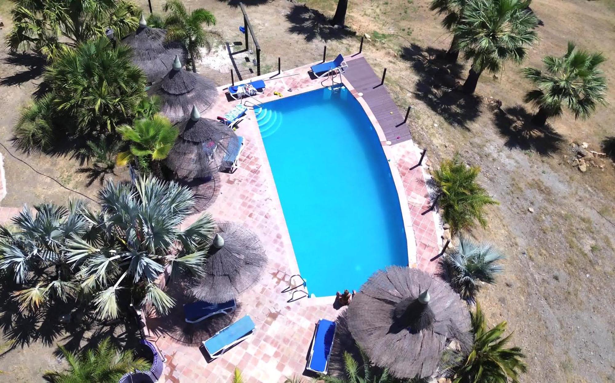 Rural Cottage, With Pool & Optional Private 6 Guests Jacuzzi Tolox Ngoại thất bức ảnh